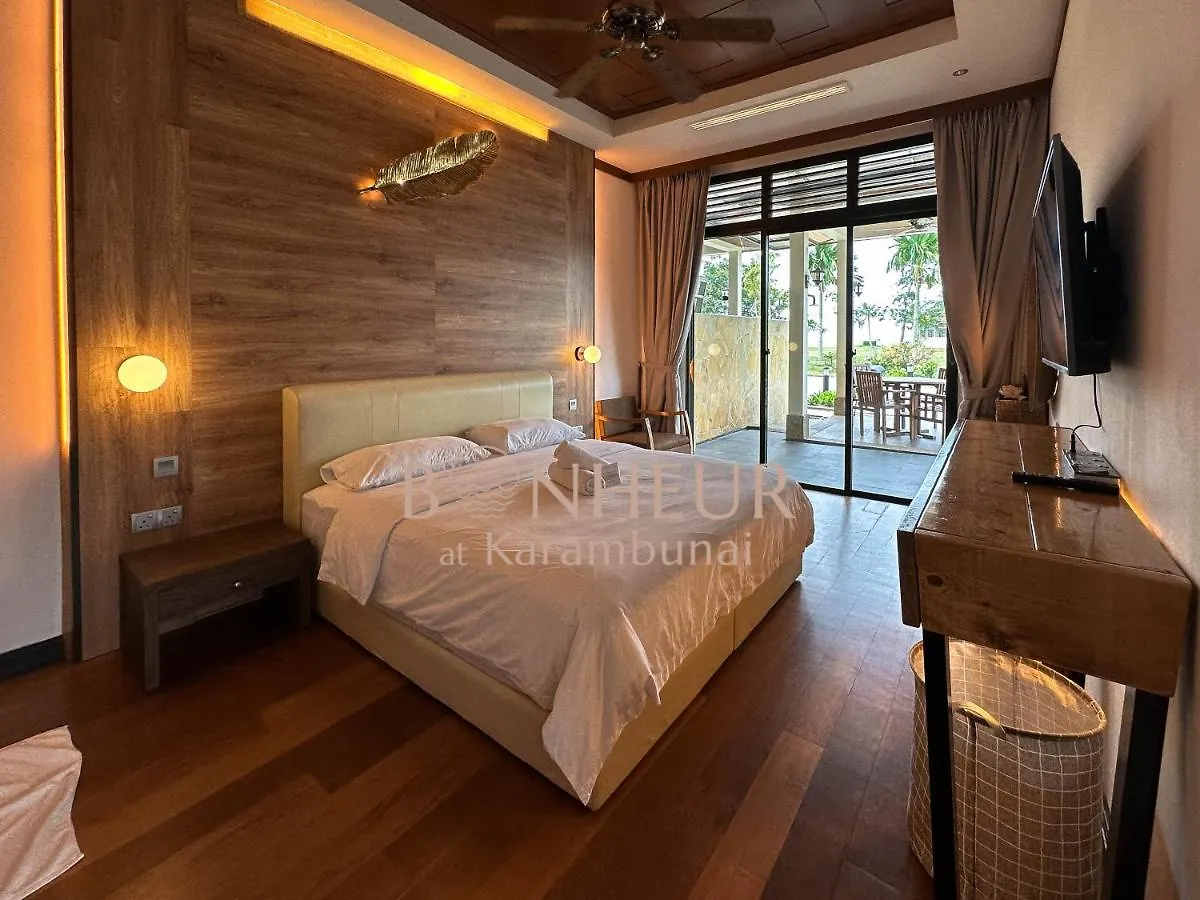 Villa Bonheur At Karambunai Kota Kinabalu