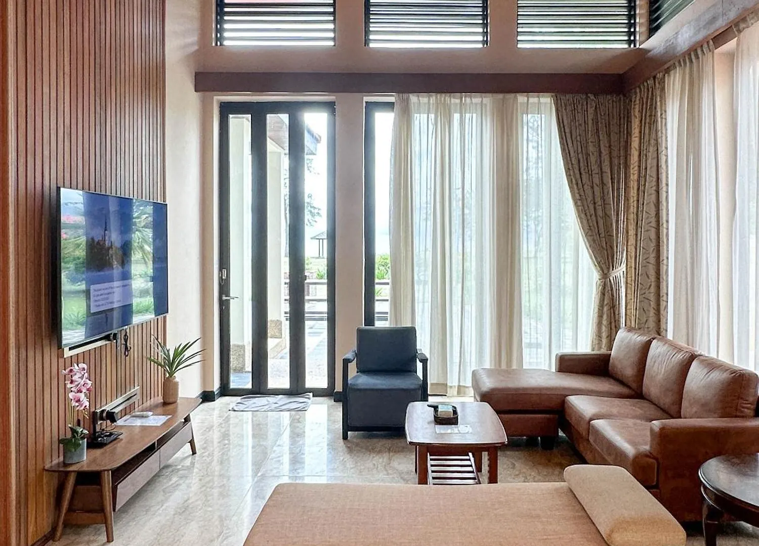 Villa Bonheur At Karambunai Kota Kinabalu Malezya