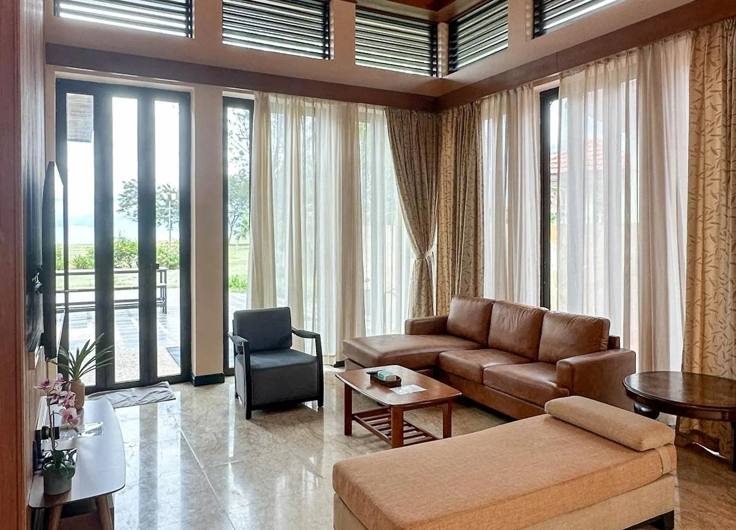 Villa Bonheur At Karambunai Kota Kinabalu Malezya
