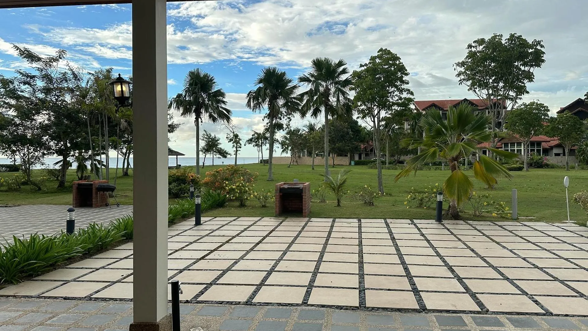 别墅 Bonheur At Karambunai 亞庇